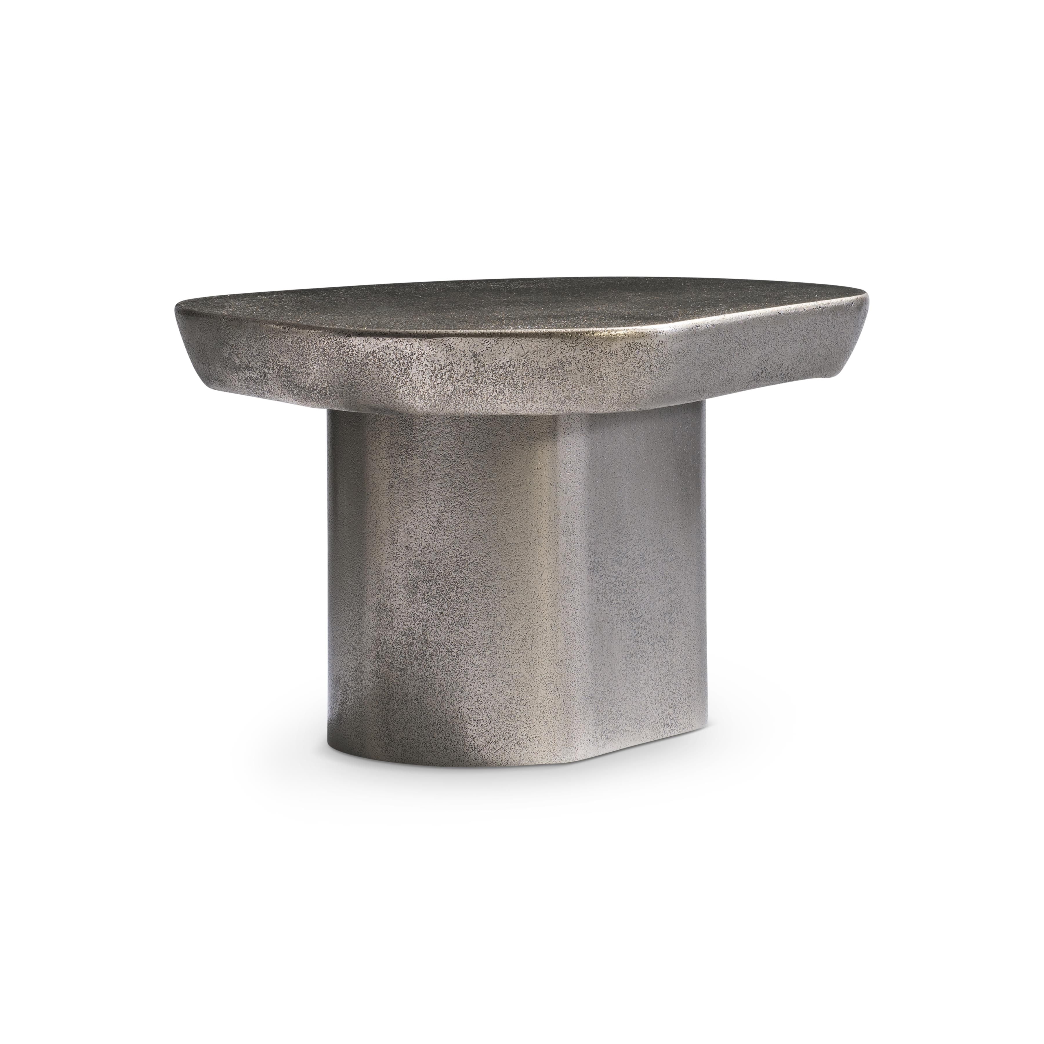 Bernhardt Furniture Clawson Cocktail Table