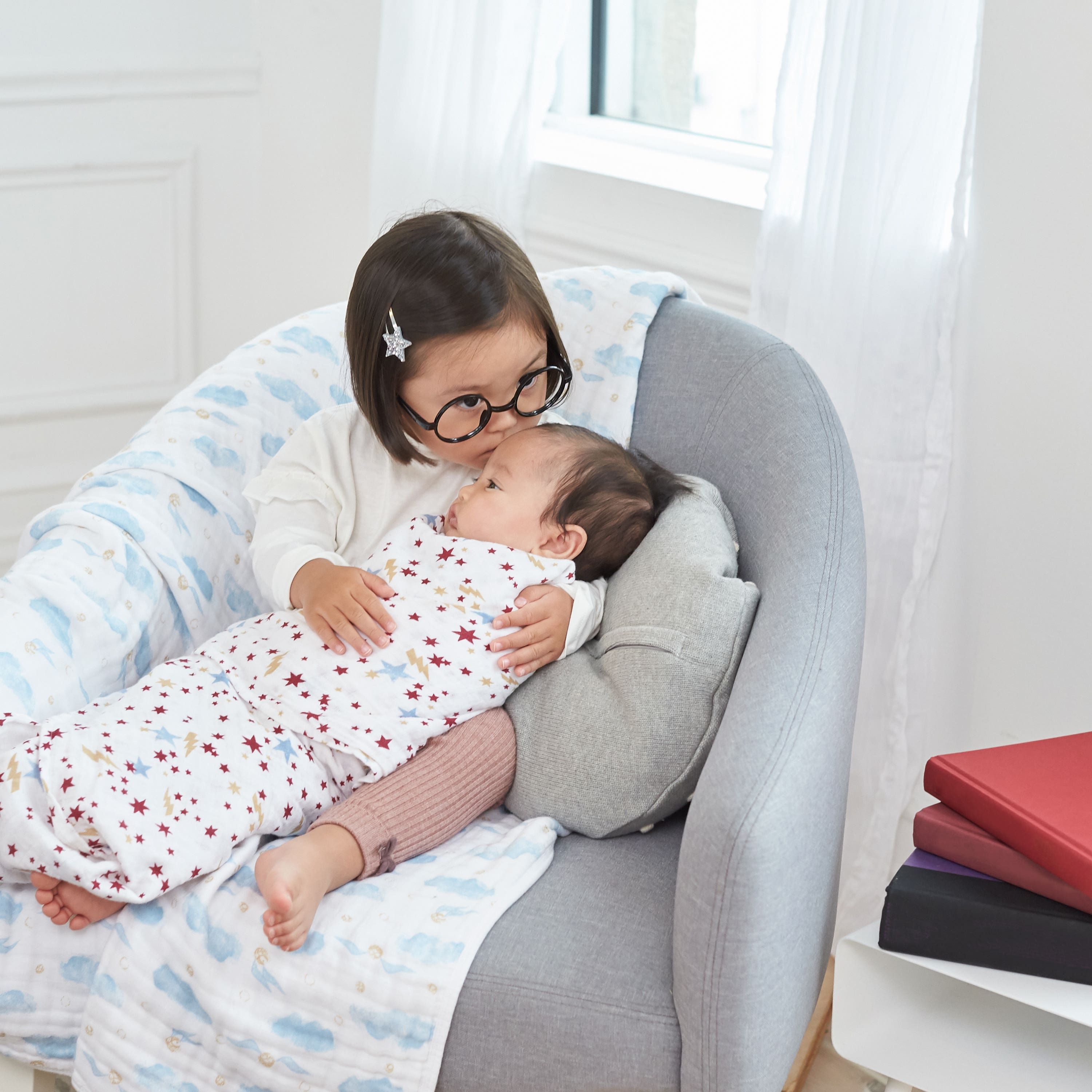 Boutique Iconic 100% Cotton Muslin Swaddle Blanket 4 Pack