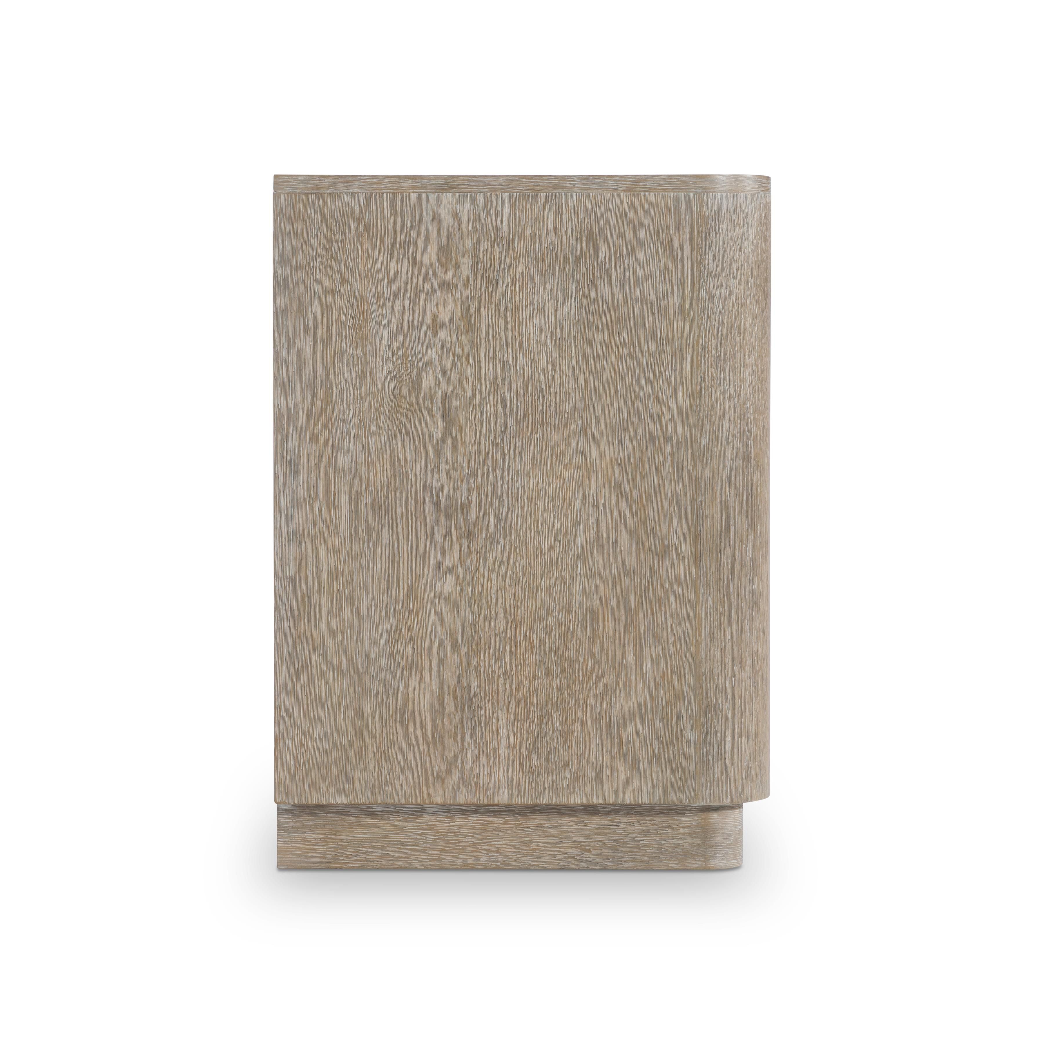 Bernhardt Furniture – Loggia Nightstand