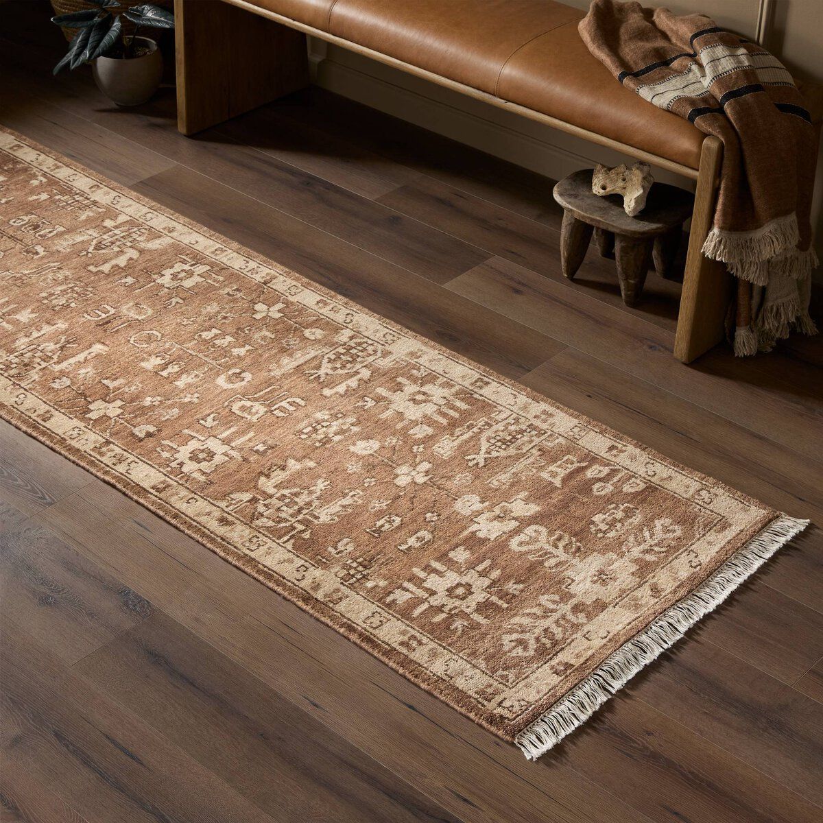 Paolo Hand-knotted Runner