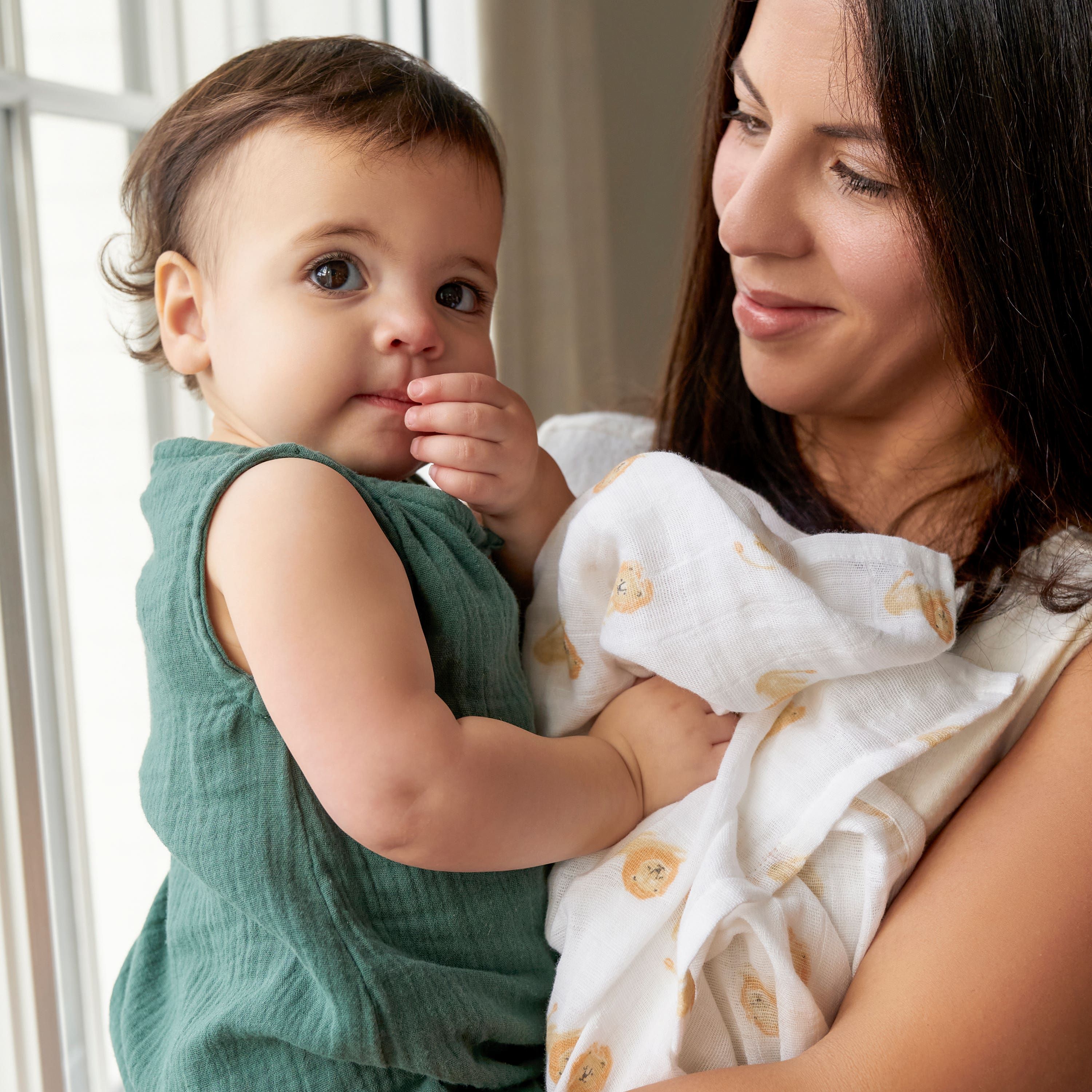 Organic Cotton Muslin Swaddle Blanket 4 Pack