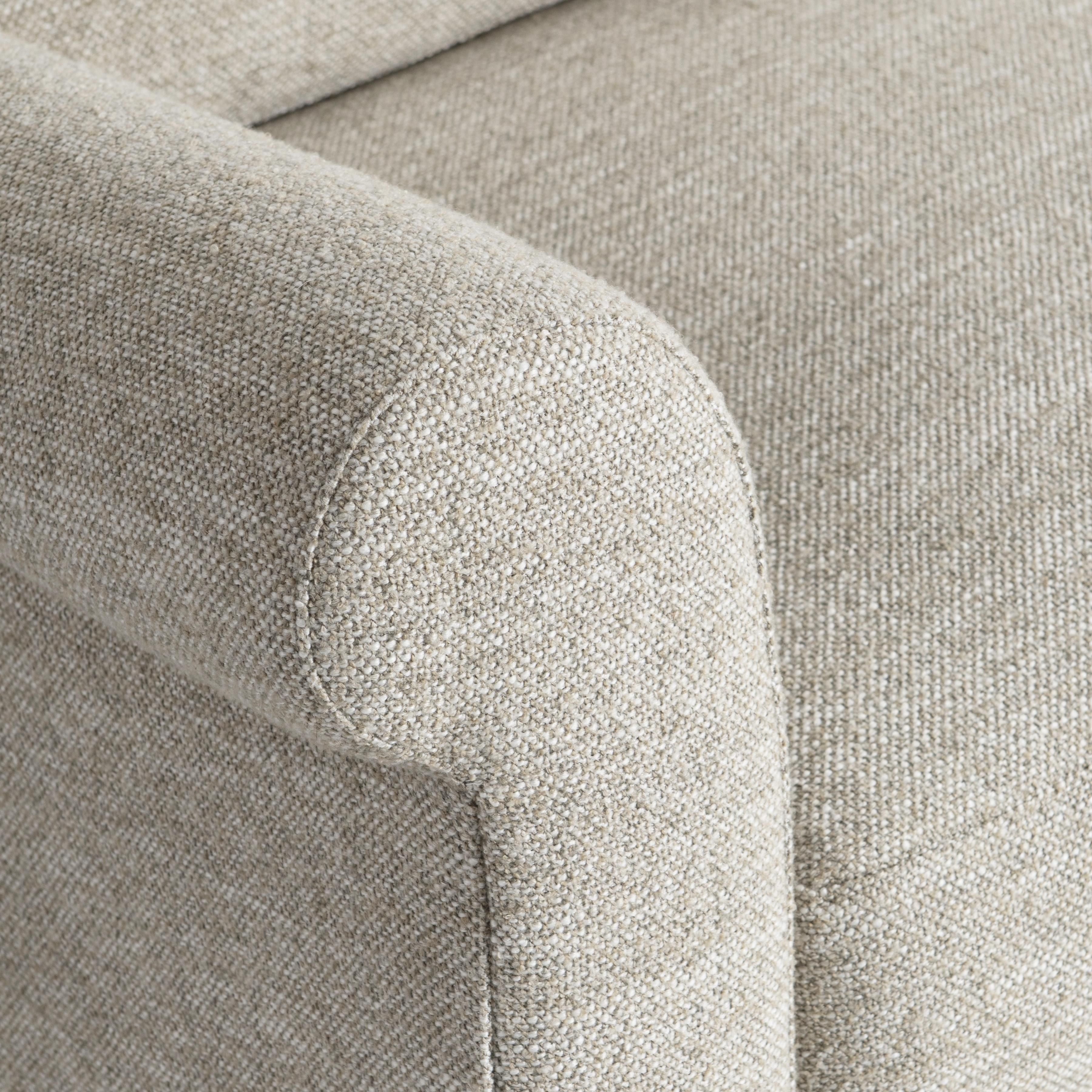 Bernhardt Furniture – Keirnan Fabric Sofa