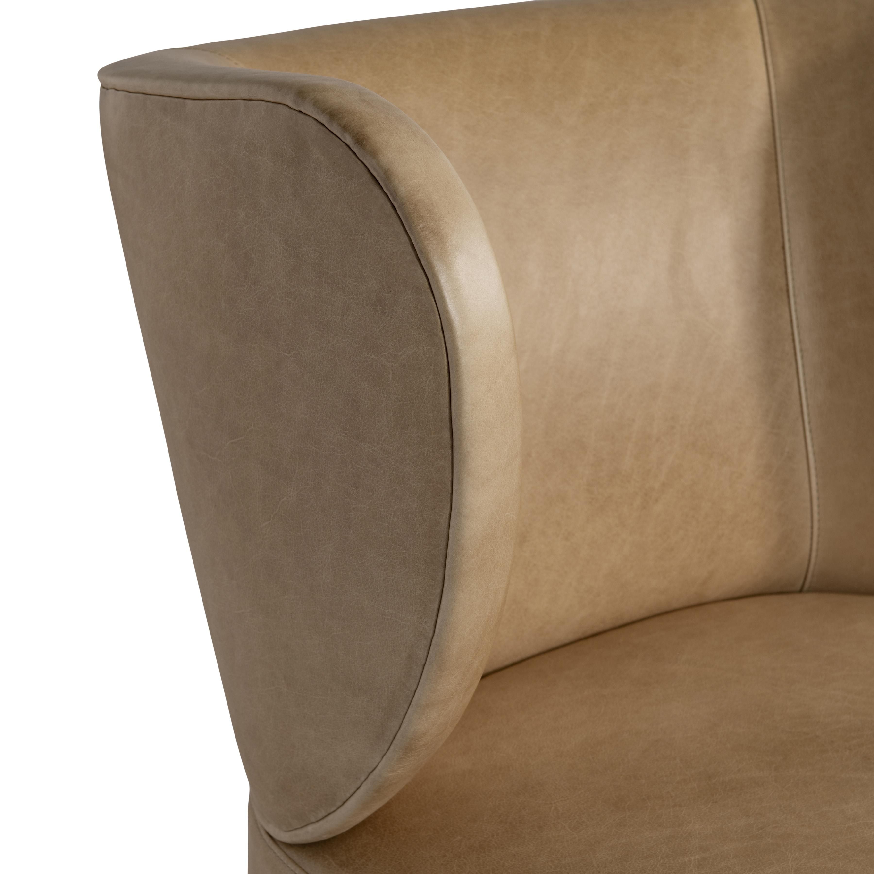 Bernhardt Oliver Leather Swivel Chair