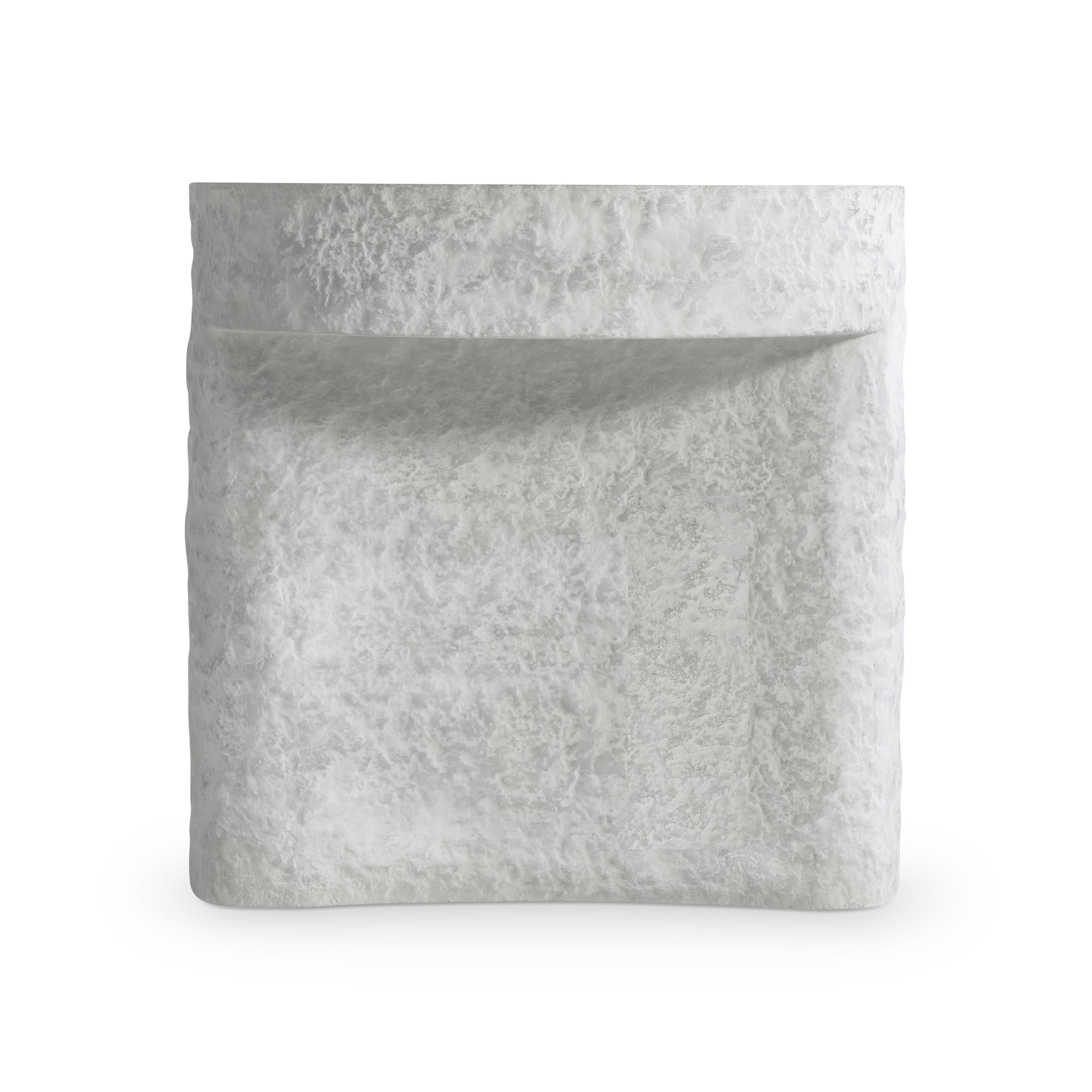 Bernhardt Furniture Pincio Side Table