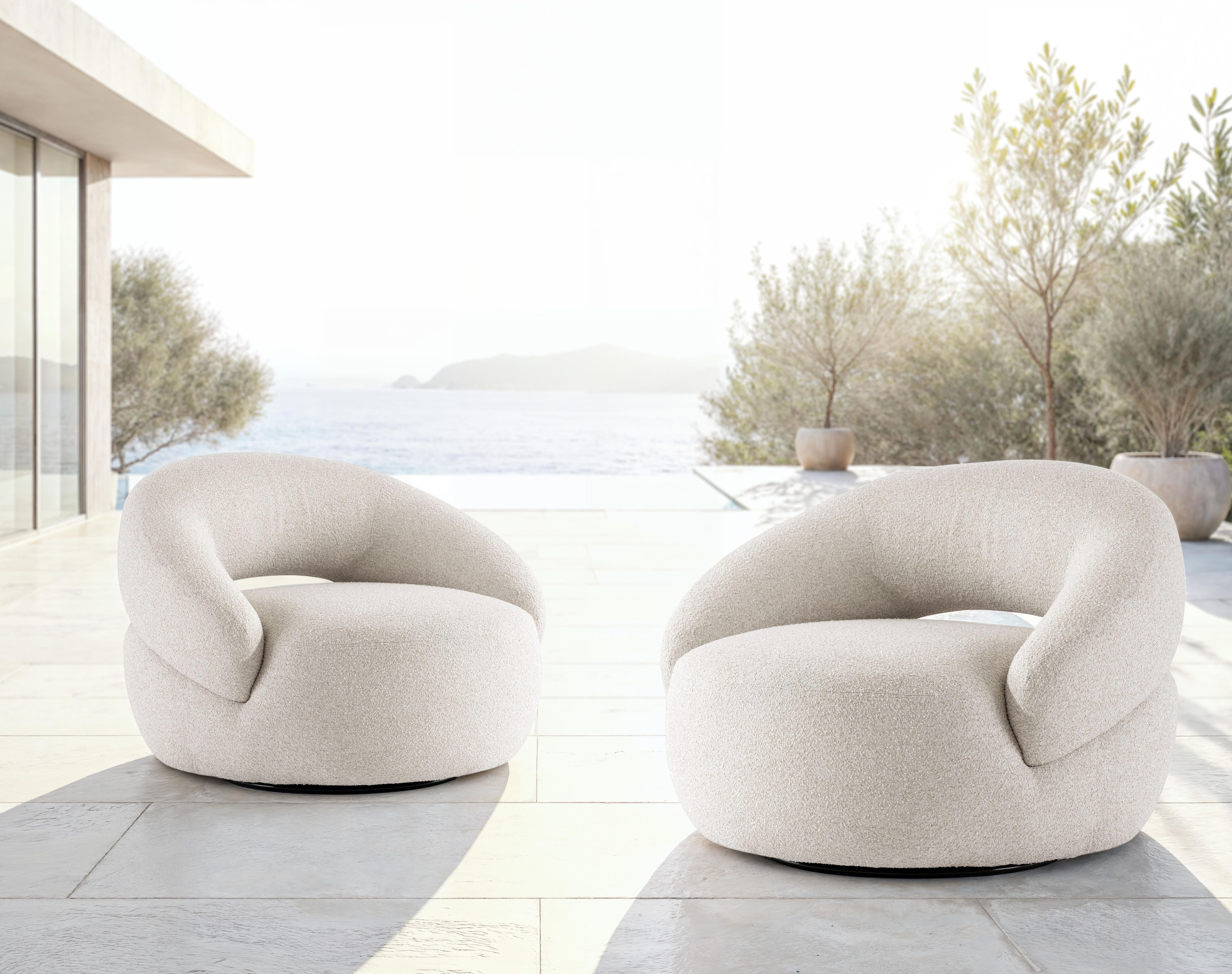 Bernhardt Cascais Outdoor Swivel Chair