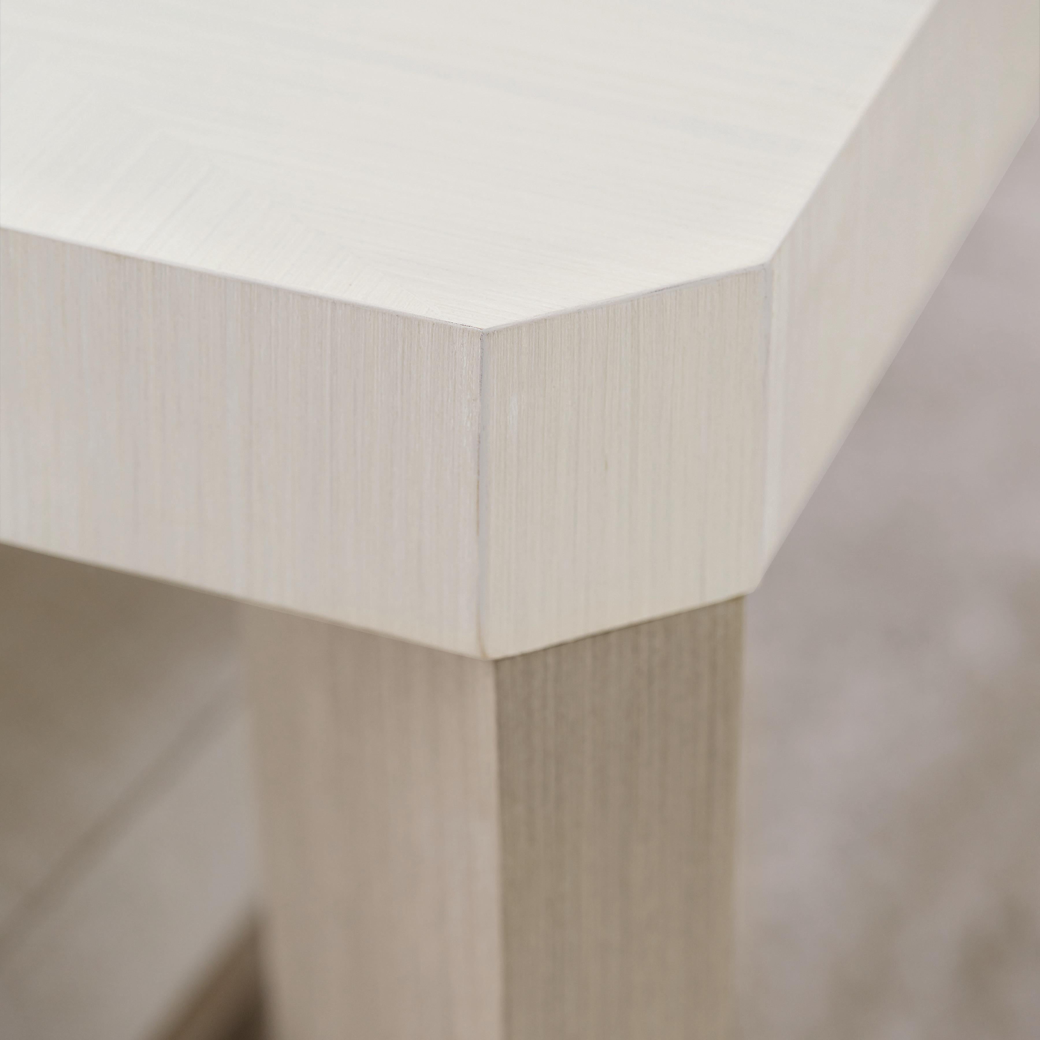 Bernhardt Furniture – Axiom Dining Table