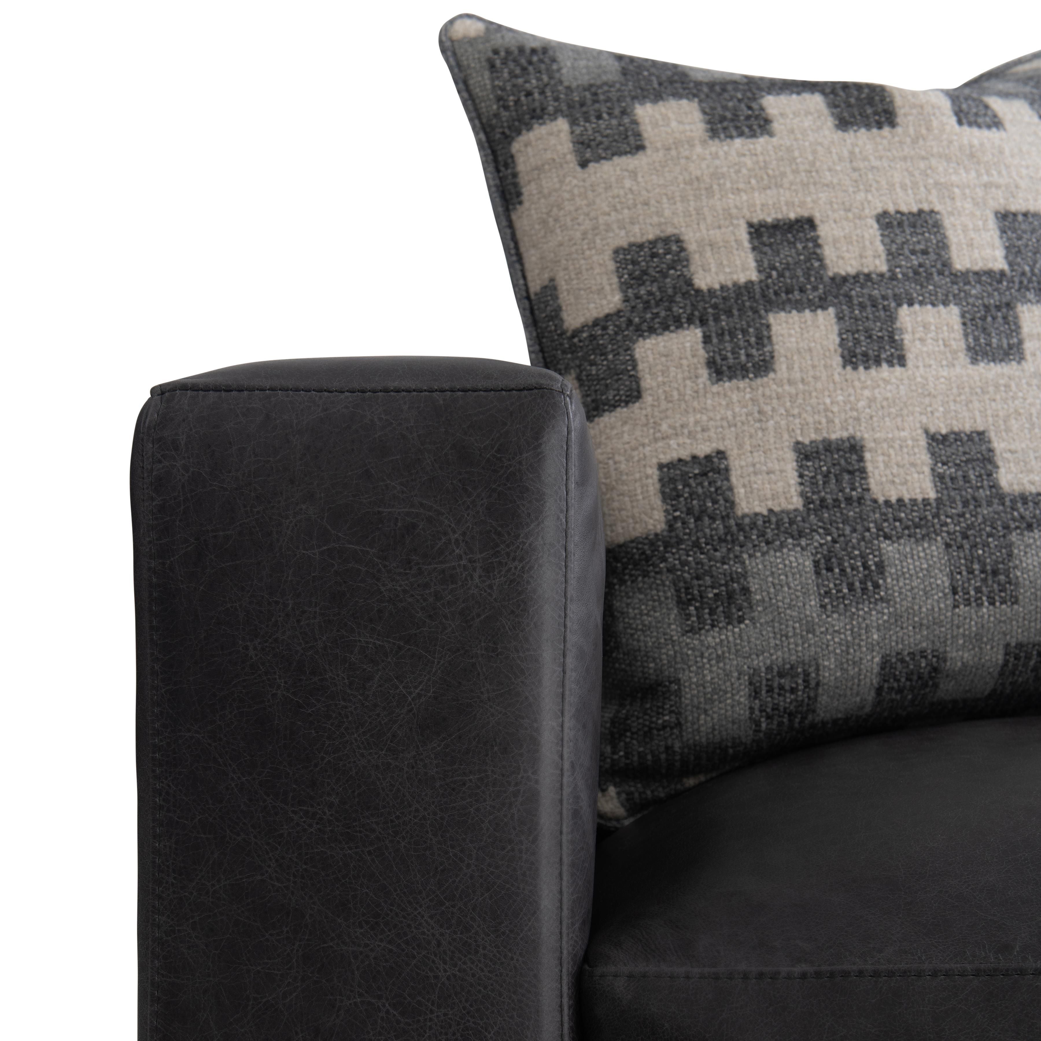 Bernhardt Furniture – Noel Leather Chair