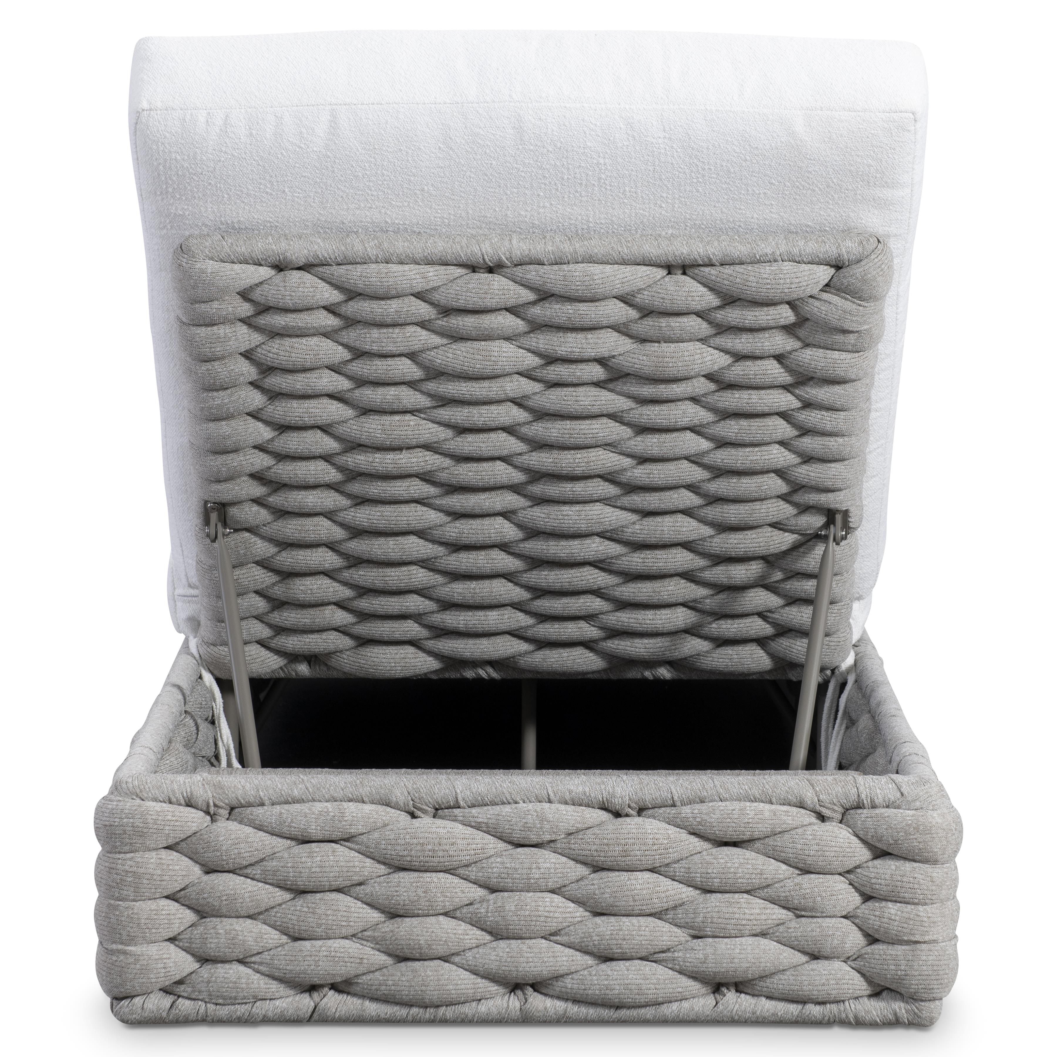 Bernhardt Salinas Outdoor Chaise