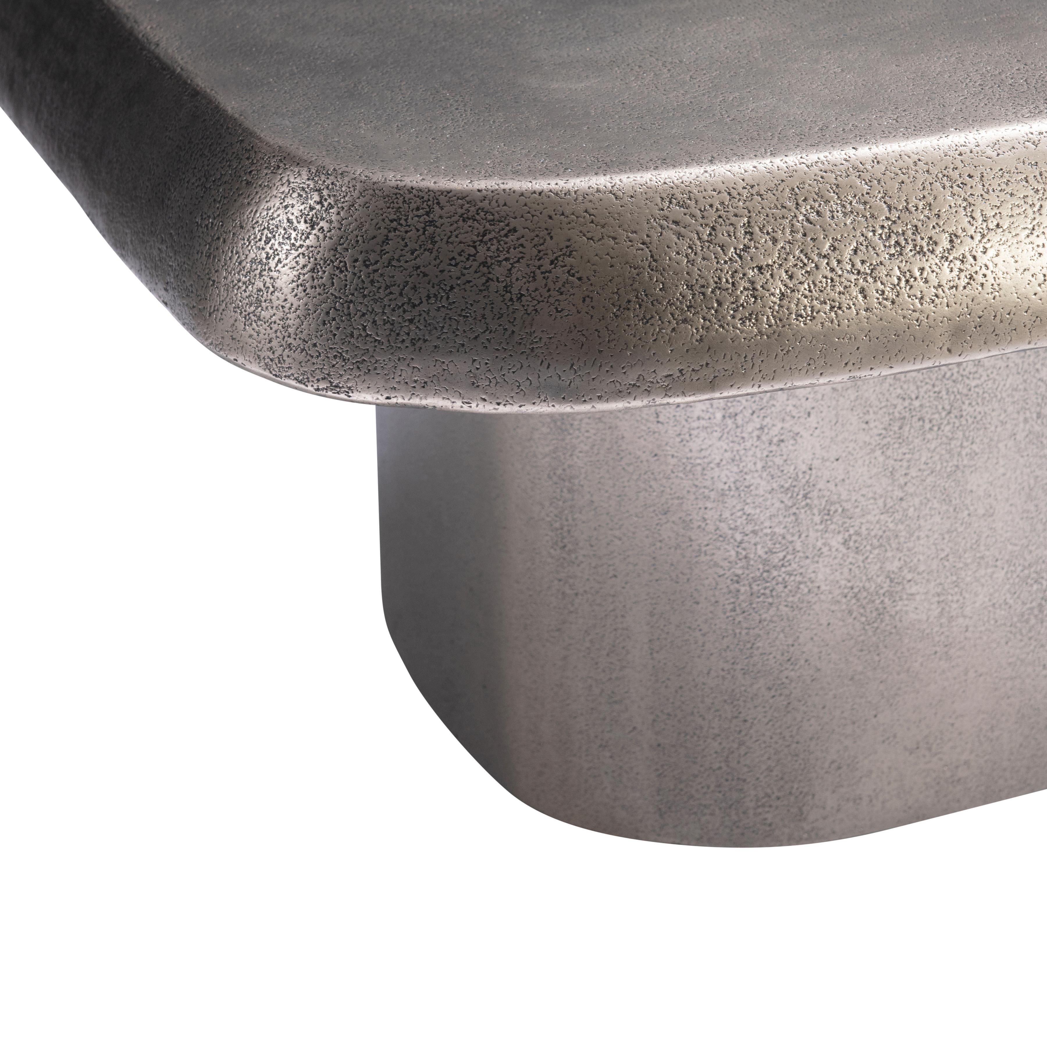 Bernhardt Furniture – Clawson Cocktail Table