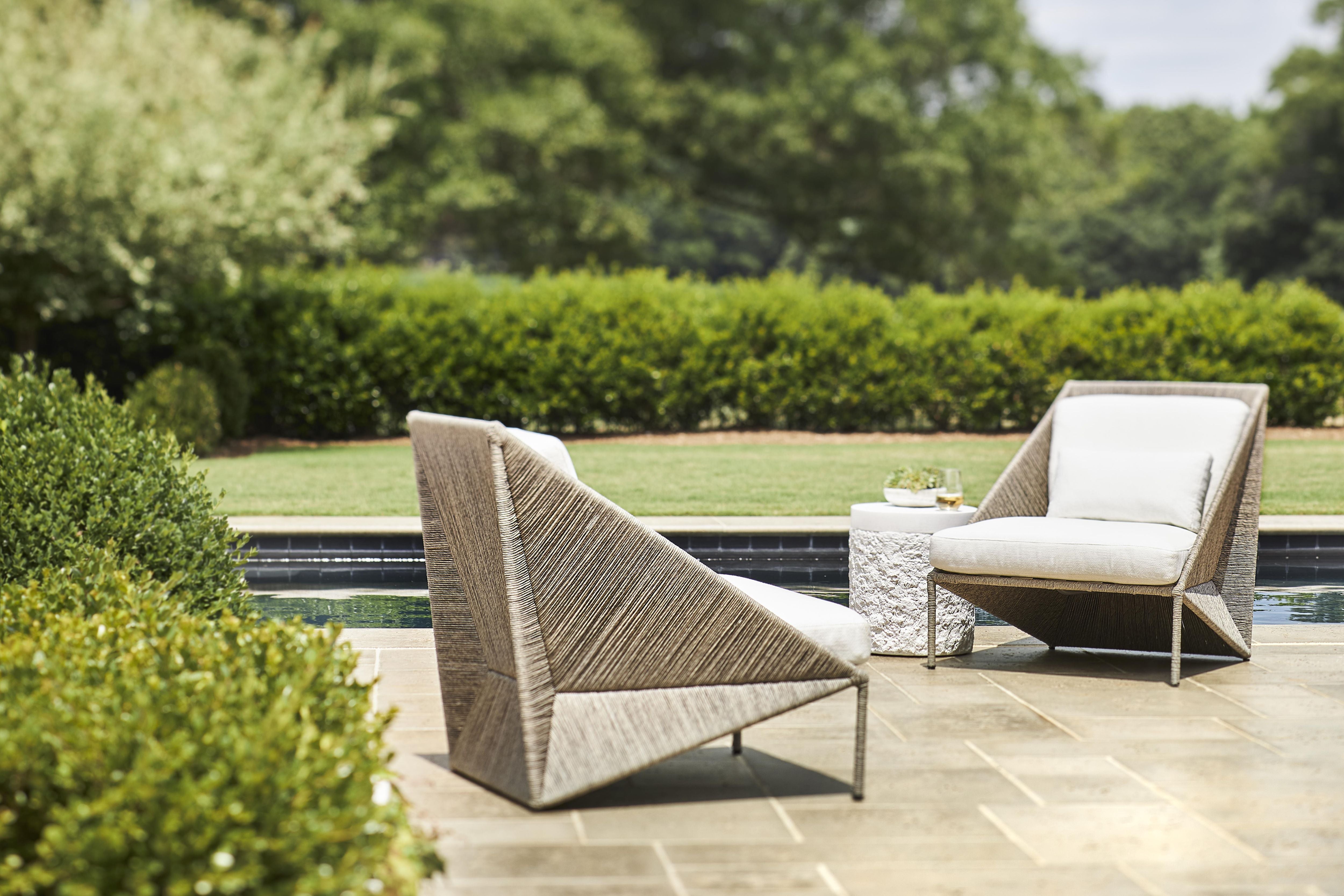 Bernhardt Furniture – Pismo Outdoor Accent Table