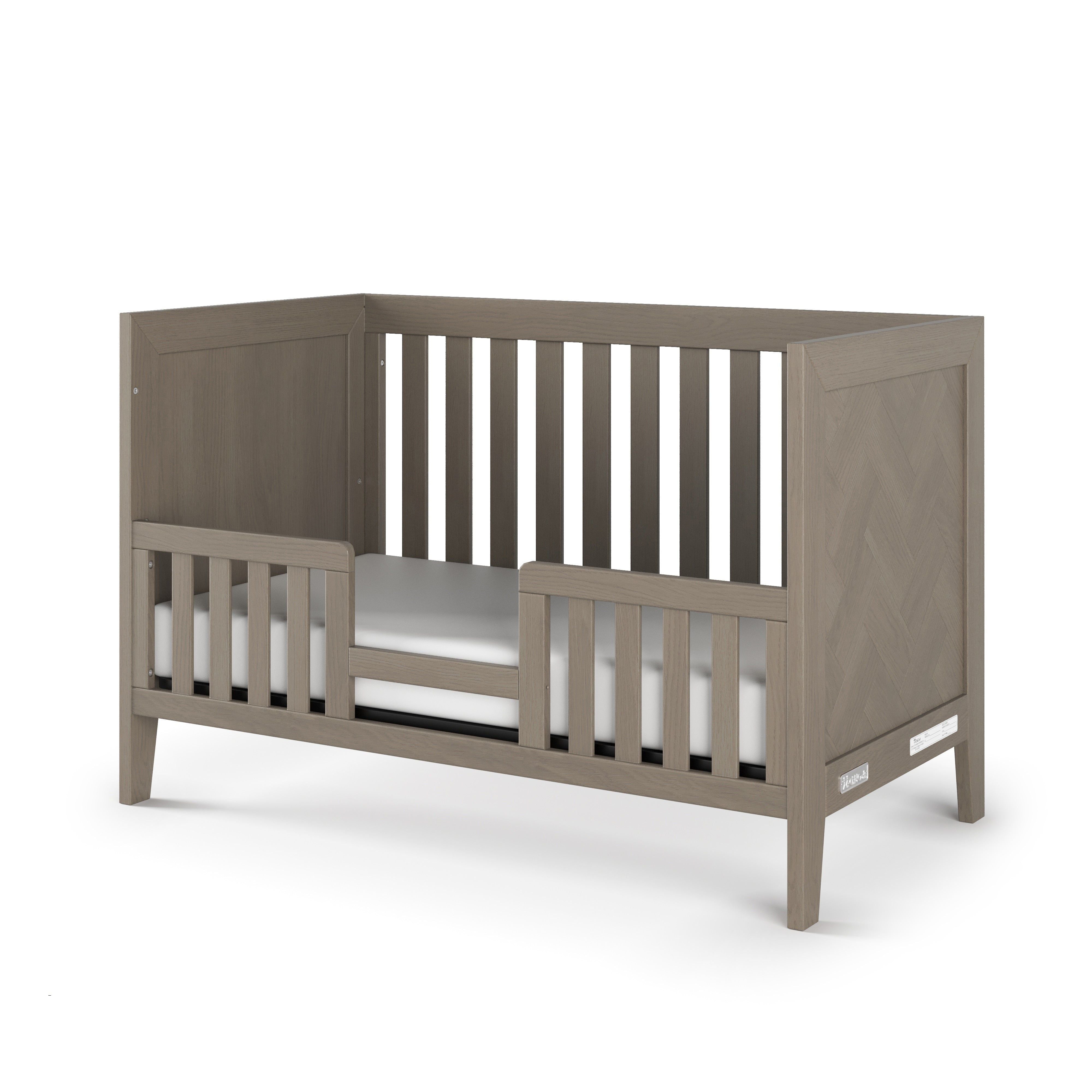 Kieran 3-in-1 Convertible Crib, Crescent Gray
