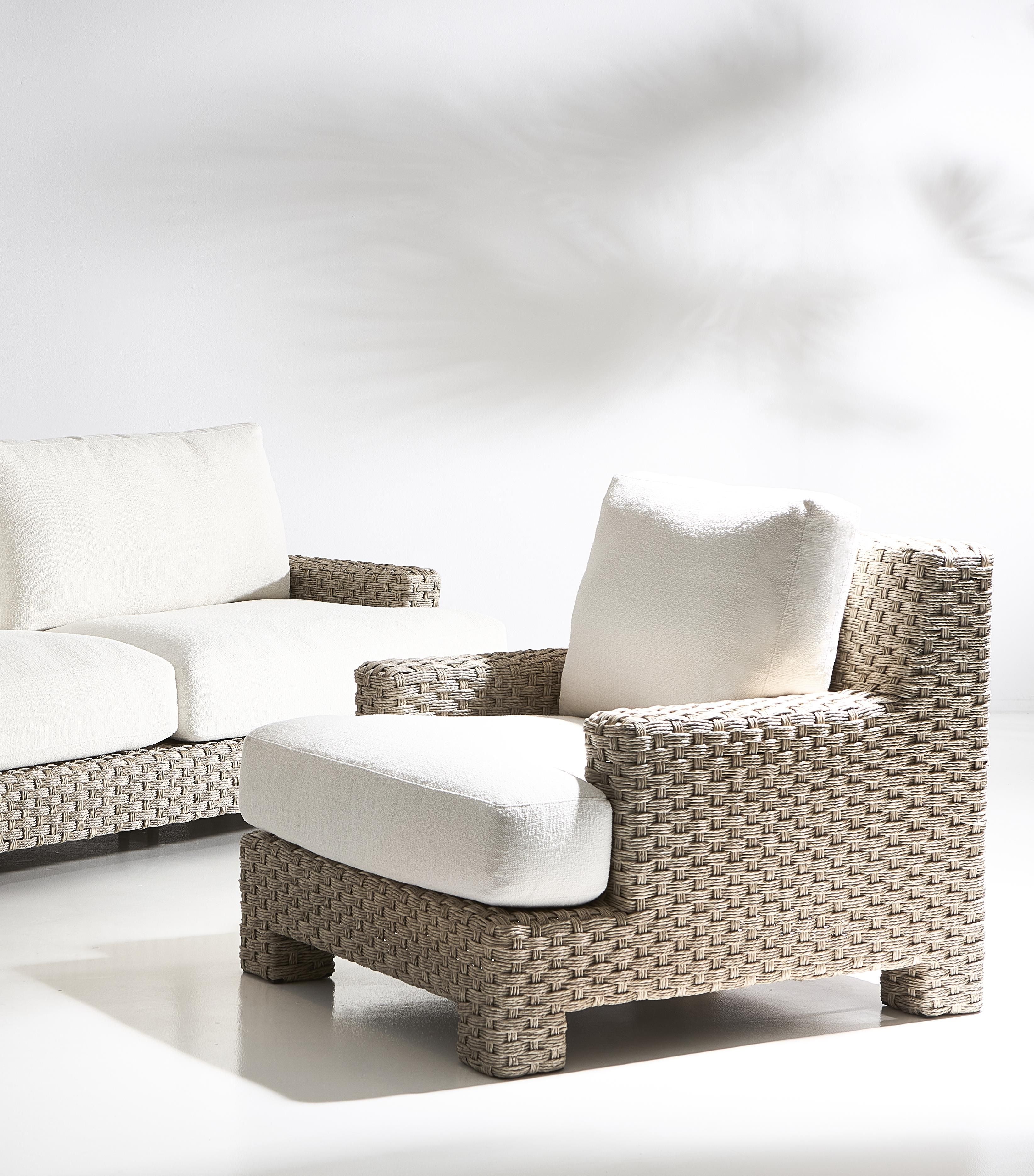 Bernhardt Furniture – Trieste Outdoor Sofa