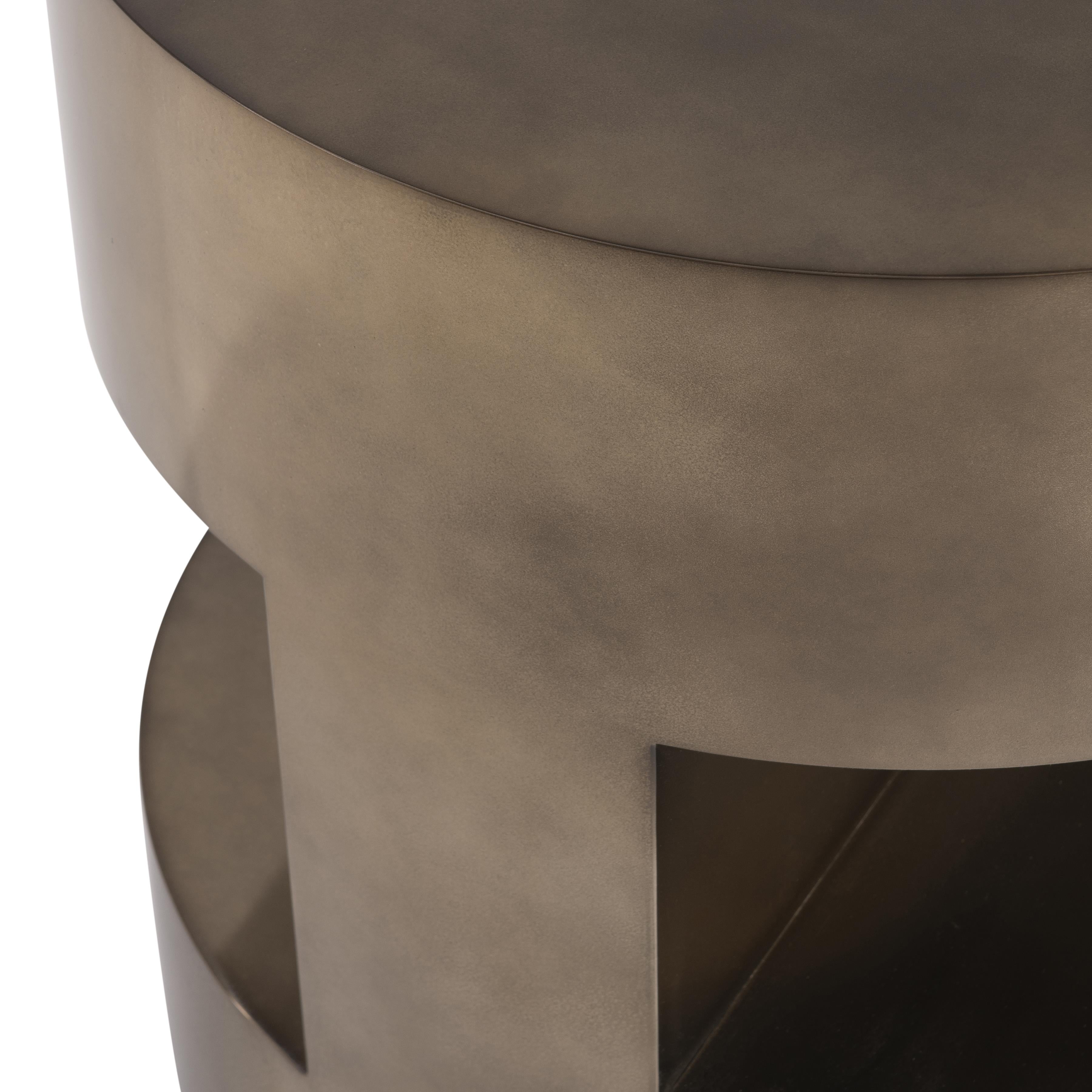 Bernhardt Furniture – Cassie Side Table