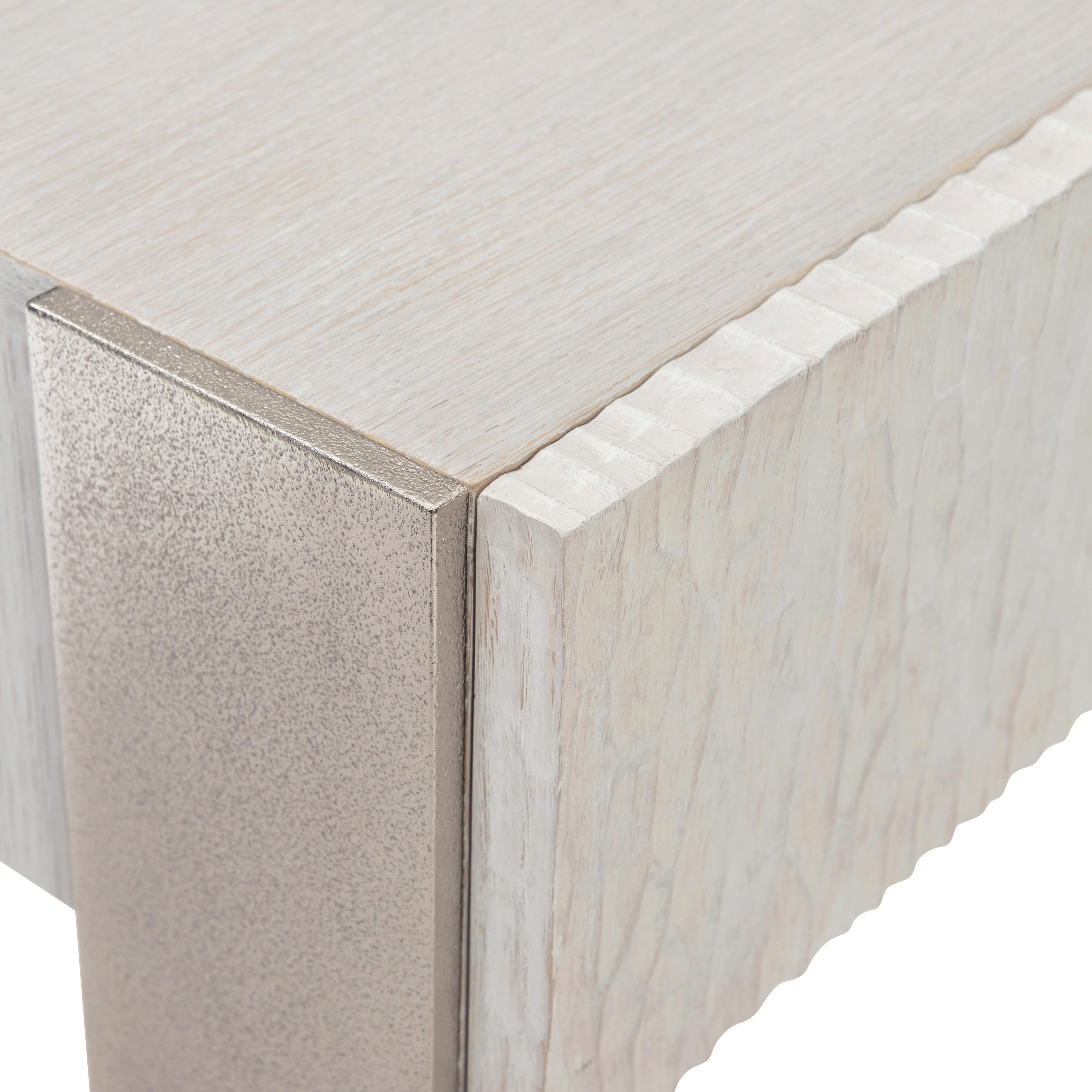 Bernhardt Furniture – Solaria Nightstand