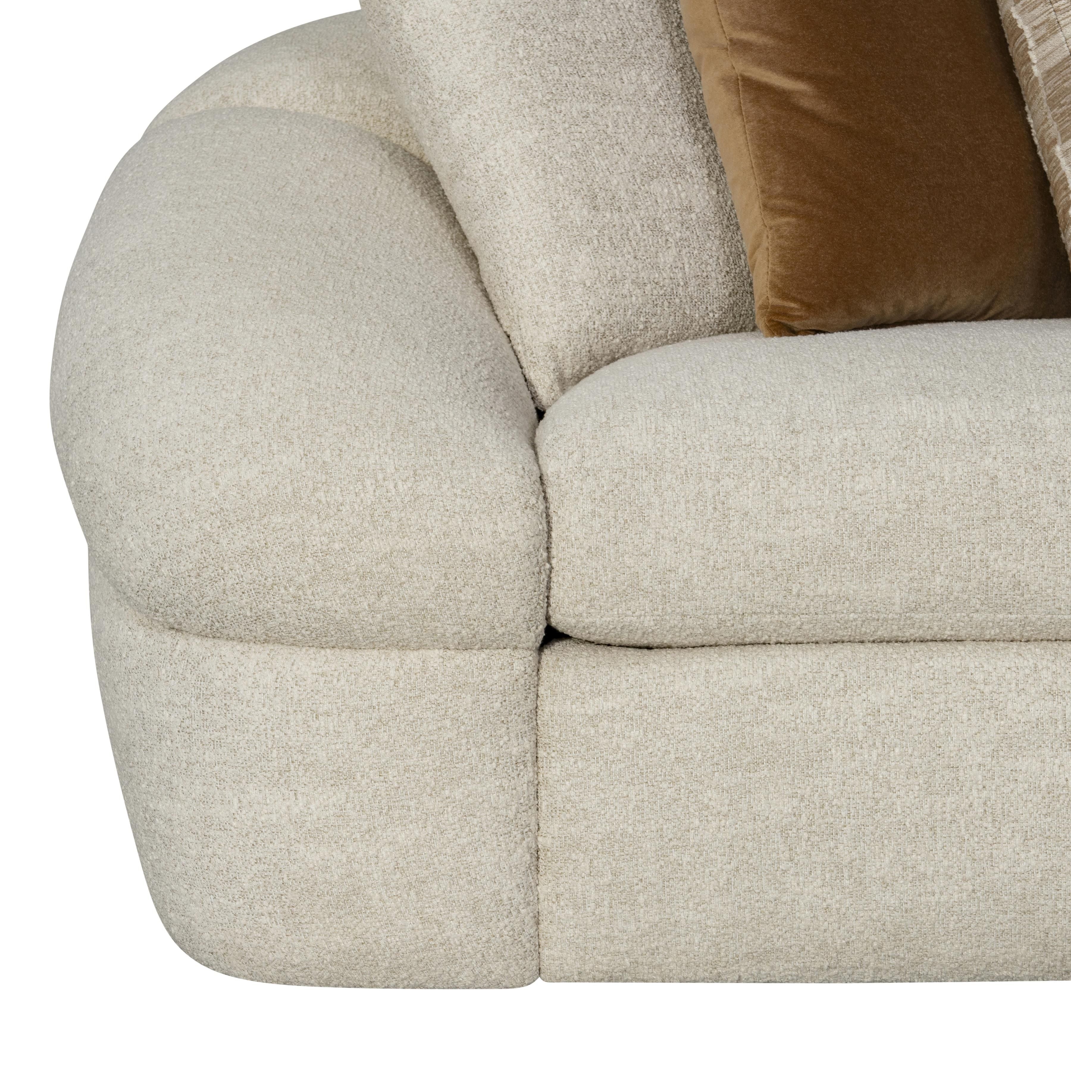 Bernhardt Furniture – St. Tropez Fabric Sectional