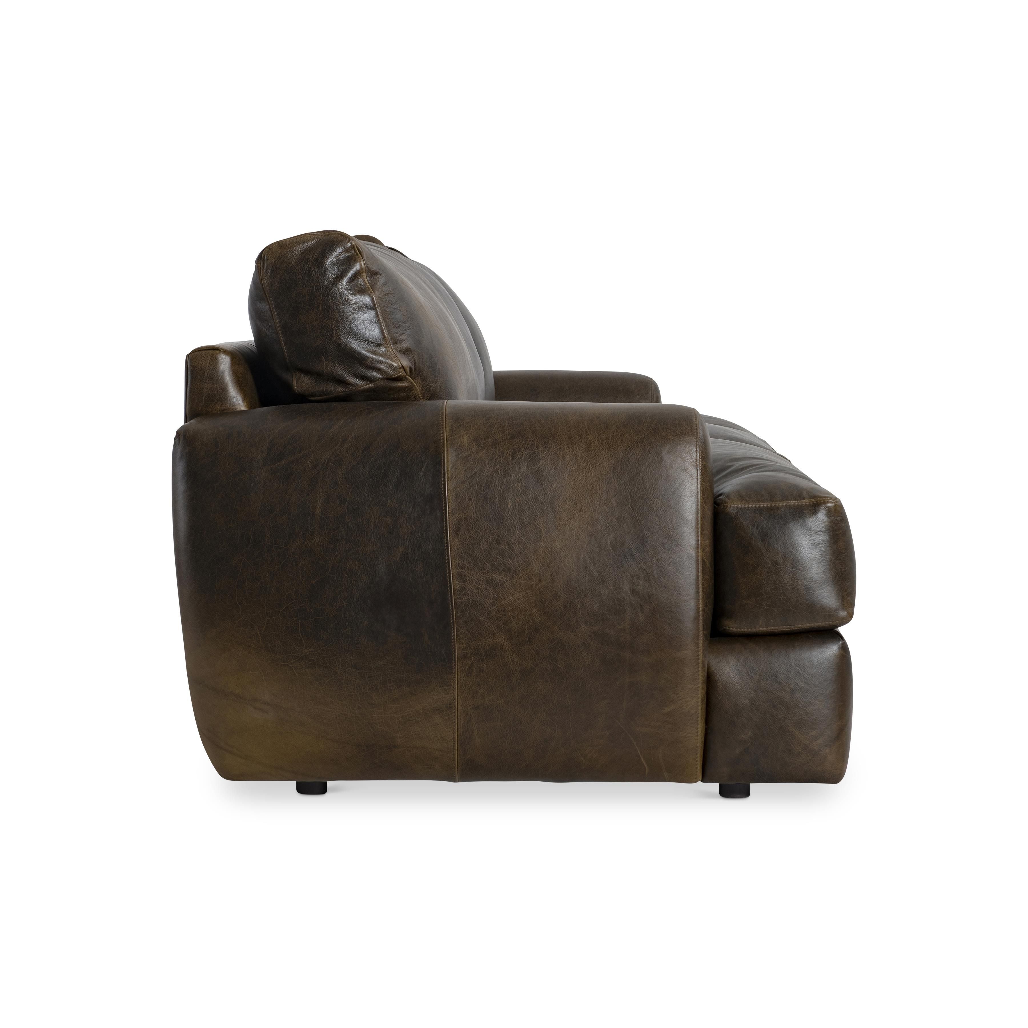 Bernhardt Furniture – Cameron Leather Sofa