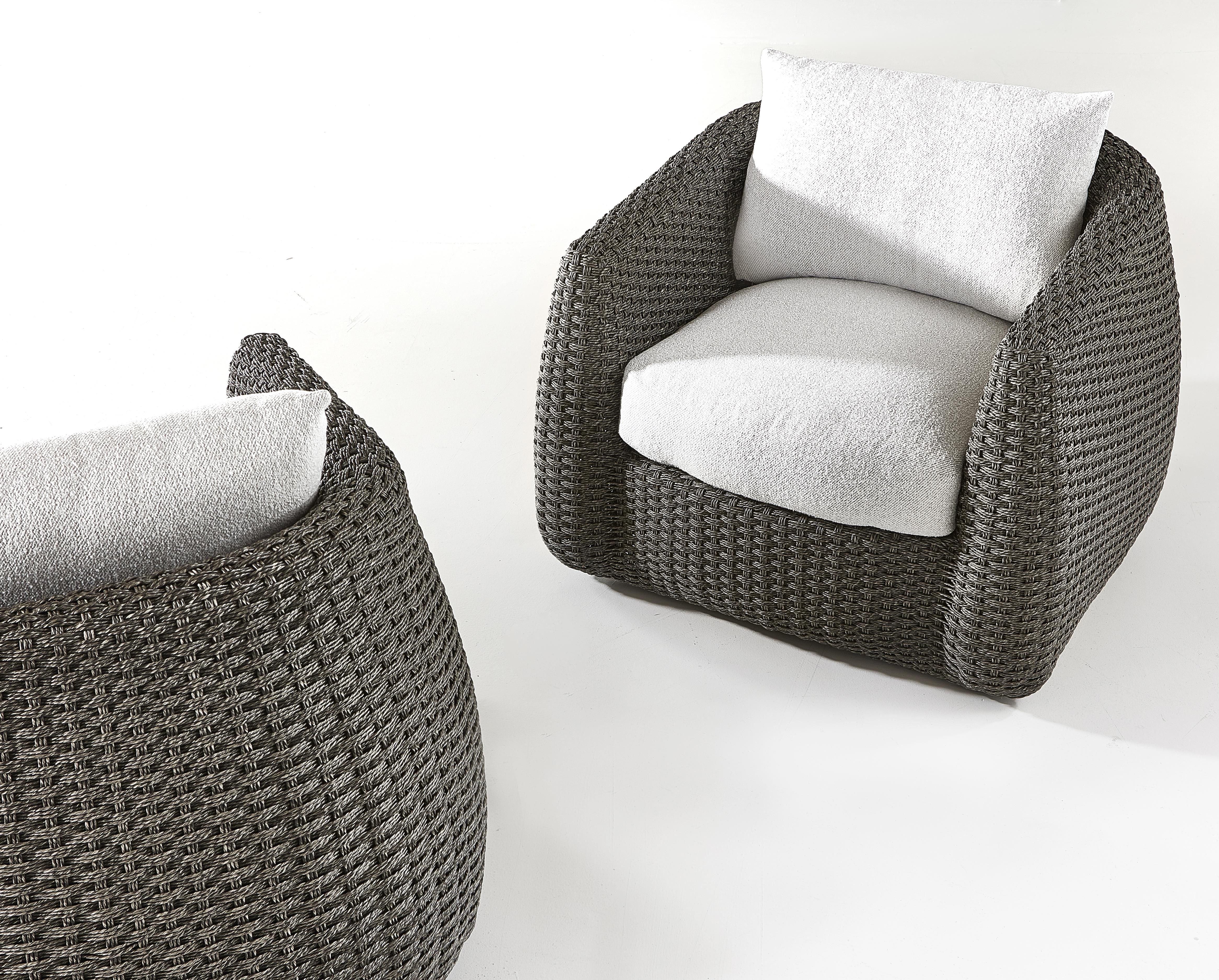 Bernhardt Sarene Outdoor Swivel Chair