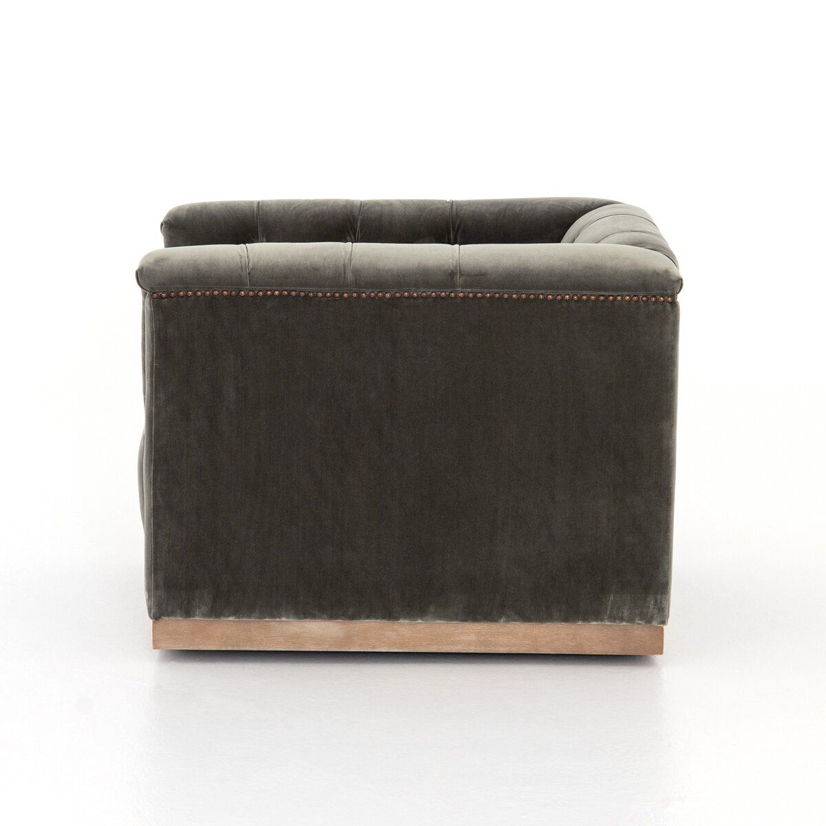 Maxx Swivel Chair